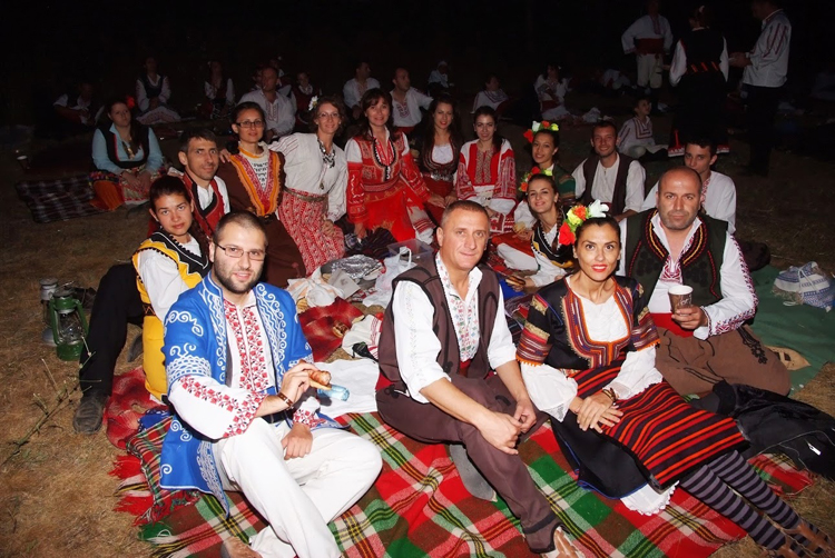 Фестивал на фолклорната носия Жеравна