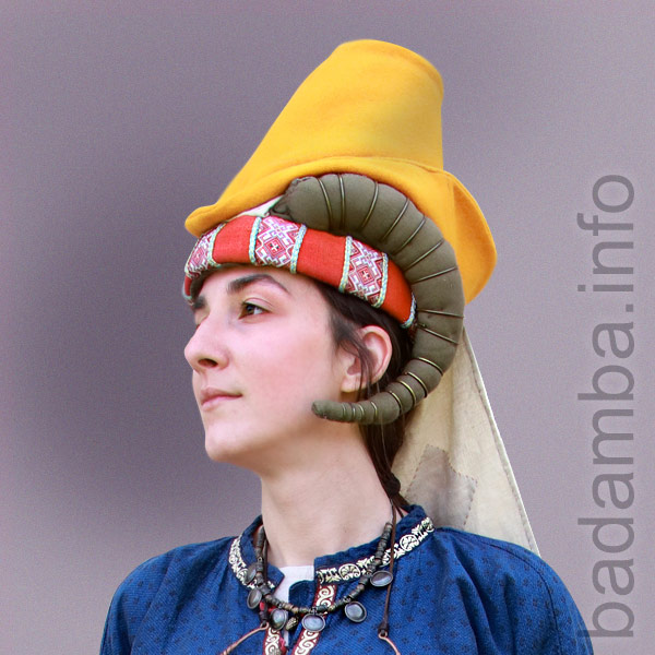 Cuman horned hat
